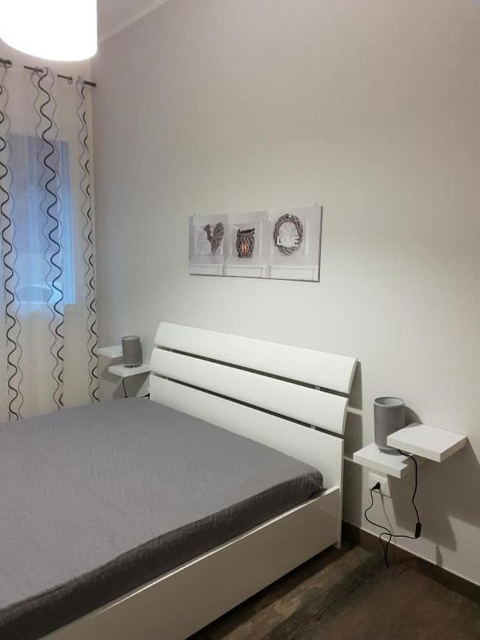 Case Vacanze Nonna Nick 카스텔라마레델골포 외부 사진